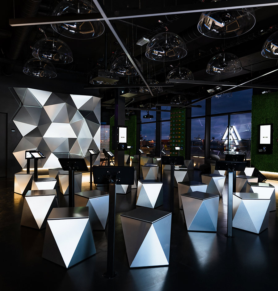 bionic bar moho arquitectos